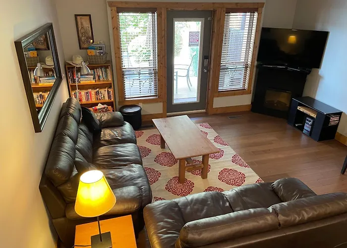 Luxury Condo 2Bed, 1Bath, Pool, Hot Tub, Beach, Golf